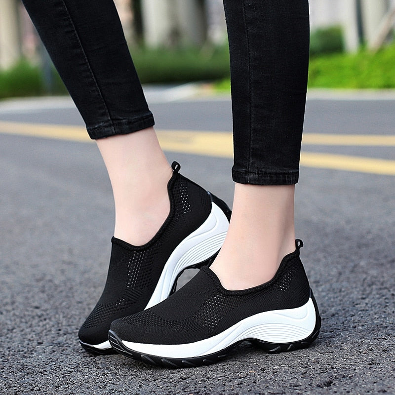 xakxx Women Sneakers New Hollow-Out Breathable Sport Slimming Shoes Female Platform Sneakers Footwear Outdoor All-Match Walking Shoes