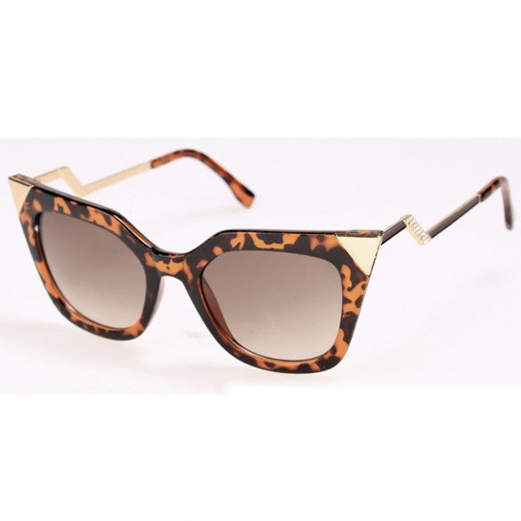 xakxx Women's Retro Square Frame Big Lens Eyewear Shades Sunglasses