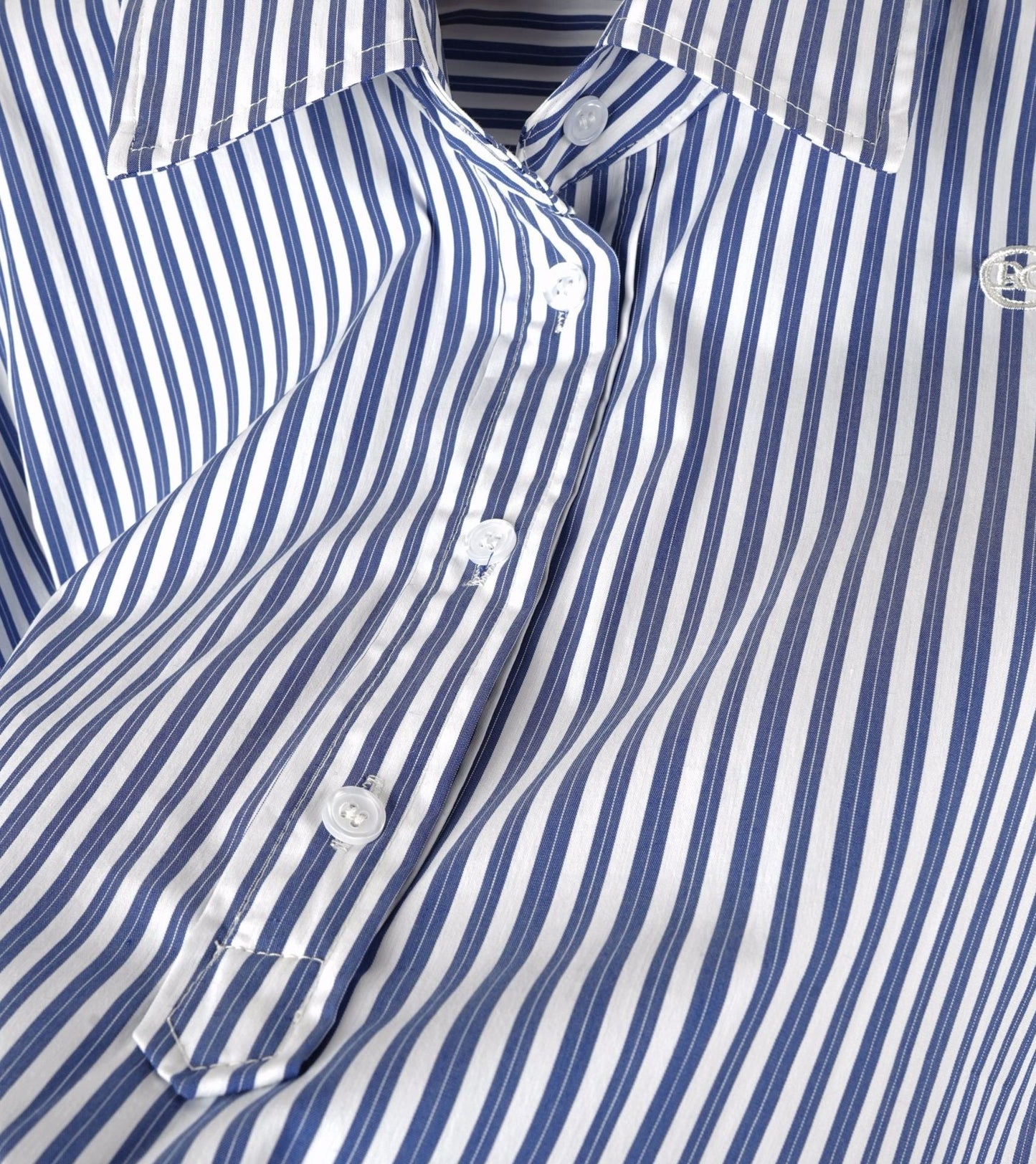 xakxx Women Casual Stripes Short Shirt Front Buttons Turn-Down Collar Embroidery Logo Ladies Long Sleeve Blouses