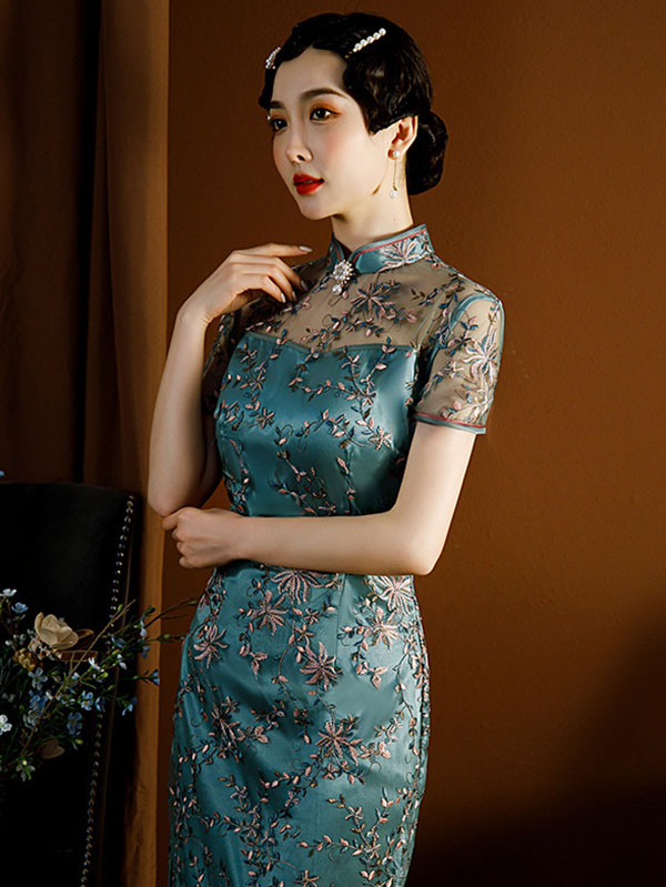 xakxx Vintage Tie-Dyed Hollow Beaded Split-Side Stand Collar Silk Cheongsam