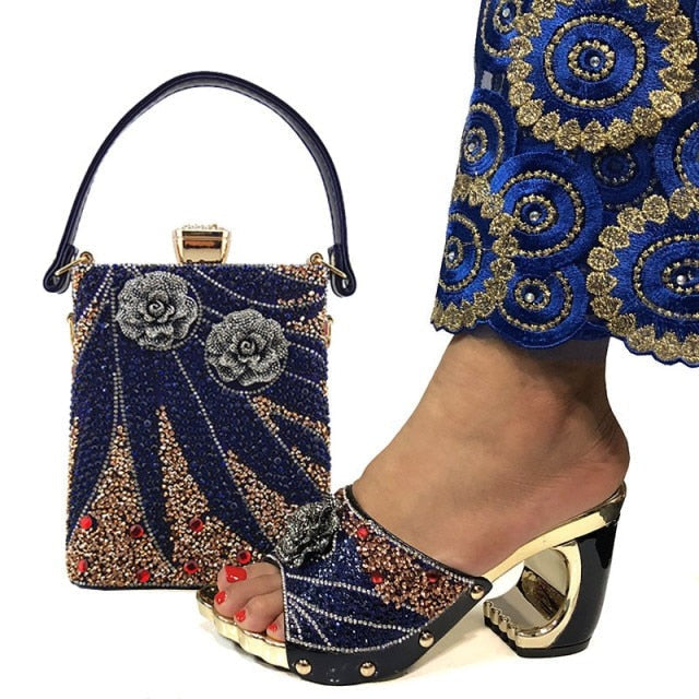 xakxx New Arrival Fashionable Italian Shoes and Bag Sets Silver Color Women's Shoes with Appliques for African lady Sandals
