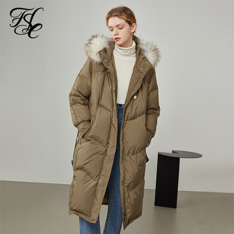 Women Raccoon Fur Collar Black Long Down Jacket Three-proof Fabric Thick Warm Jacket Removable Fur Collar Design Coat