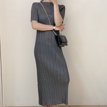 2025 Summer new pleated dress clothes femininity age reduction large size thin long solid color pleated skirt
