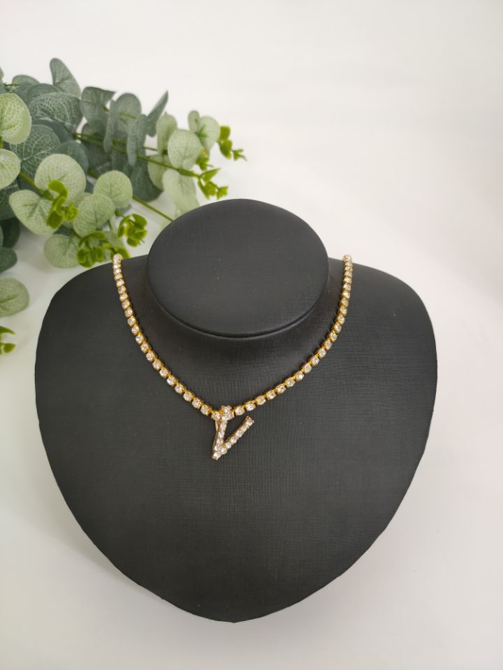 2025 0225  English letter necklace ins women's New with rhinestone pendant simple alloy neck chain necklace