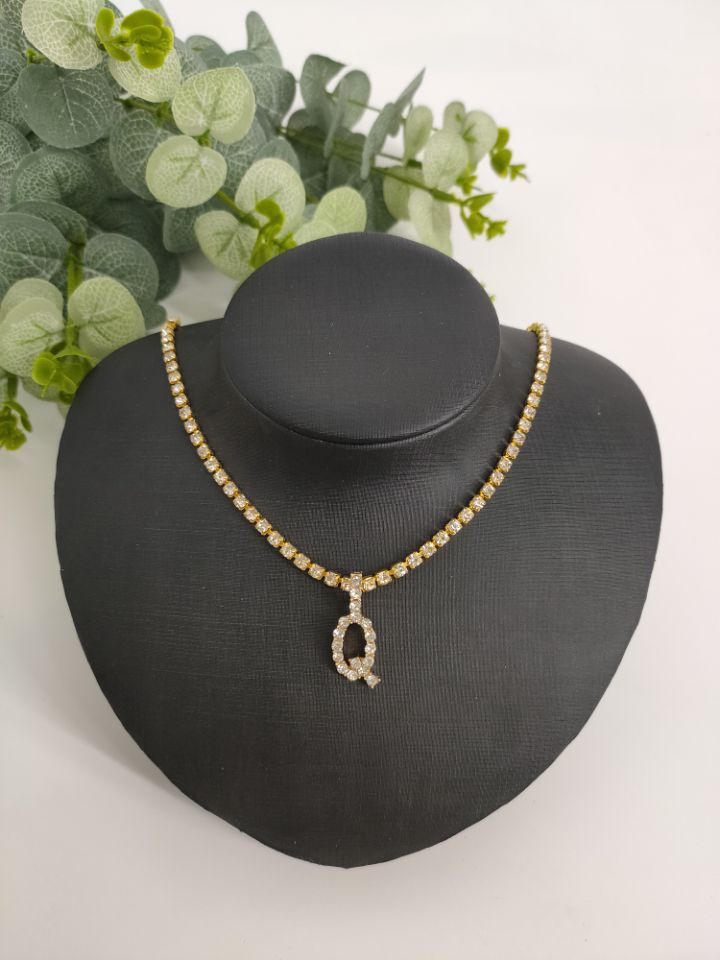2025 0225  English letter necklace ins women's New with rhinestone pendant simple alloy neck chain necklace