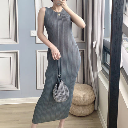 2025 high-end dress women's sleeveless bottoming skirt thin summer slim and thin hip-wrapped long skirt temperament Muse skirt