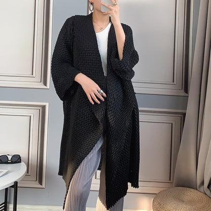2025 High-end pleated long temperament knitted cardigan spring and autumn solid color 2025 Popular style three-dimensional design trench coat women