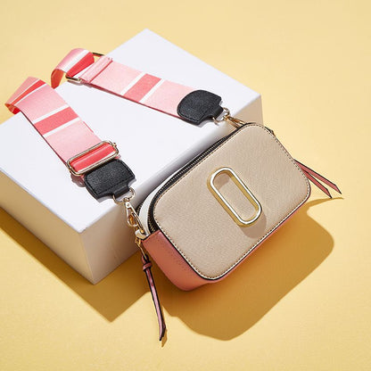 2025 Spring and summer small bag popular new PU texture wide shoulder strap single shoulder crossbody small square bag fashionable versatile ins women's bag
