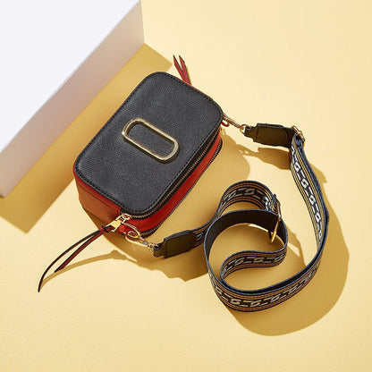 2025 Spring and summer small bag popular new PU texture wide shoulder strap single shoulder crossbody small square bag fashionable versatile ins women's bag