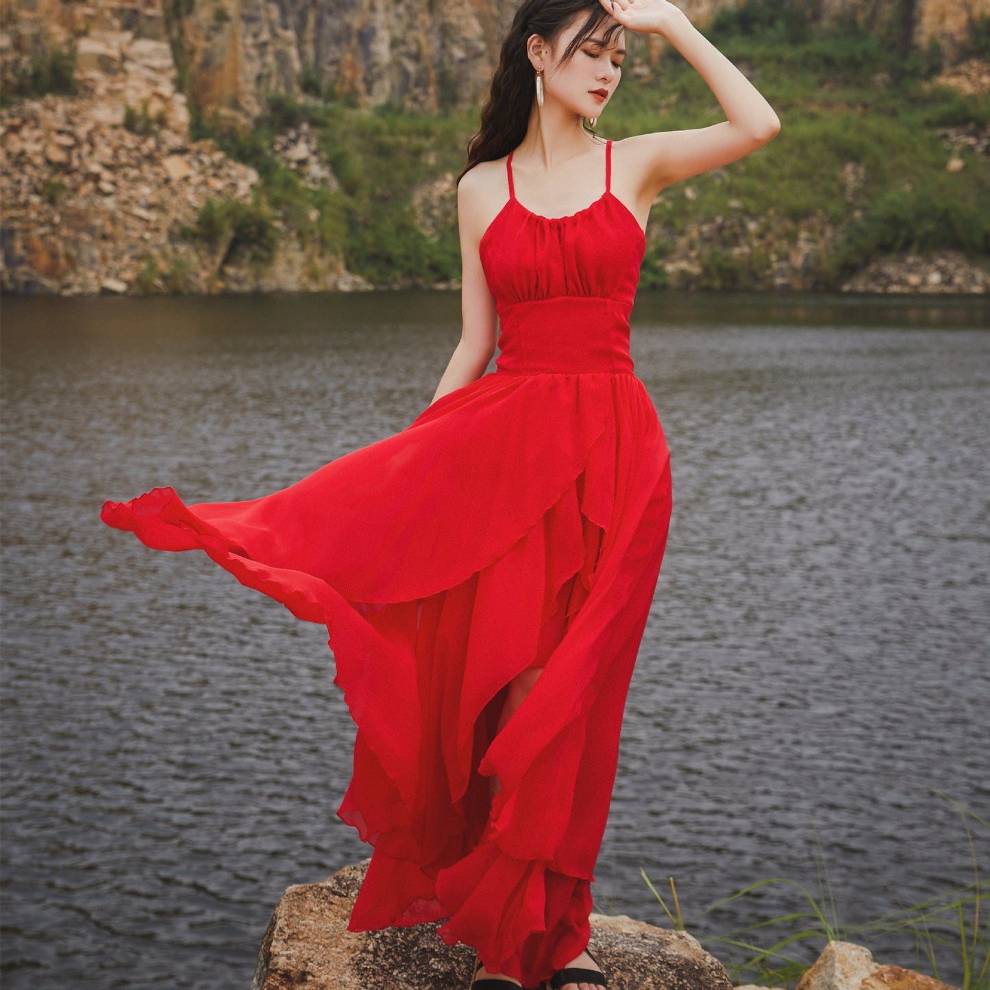 2025 Desert photo clothes Sanya beach skirt super fairy seaside vacation dress big swing elegant suspender backless dress