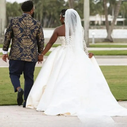 African Nigeria Wedding Dress for Bride Plus Size Bridal Gowns One Shoulder Long Sleeves Side Split Marriage Dress Black Women Appliqued Lace Bridal Gowns D054