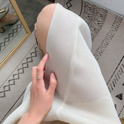 2025 temperament pleated dress women's high-end sense slim-fitting summer new design sense niche split hip skirt