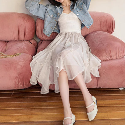 2025 Popularan high-end spring and summer new thin irregular ruffle edge splicing white lace skirt women's yarn skirt