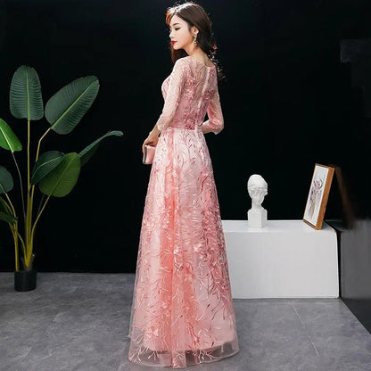 2025 Art test dress new temperament solo long high school student Chinese host performance evening dress embroidery