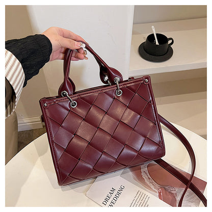 XAKXX 2025 popular spring new fashion small explosion texture woven portable tote bag commuter versatile shoulder messenger bag bag