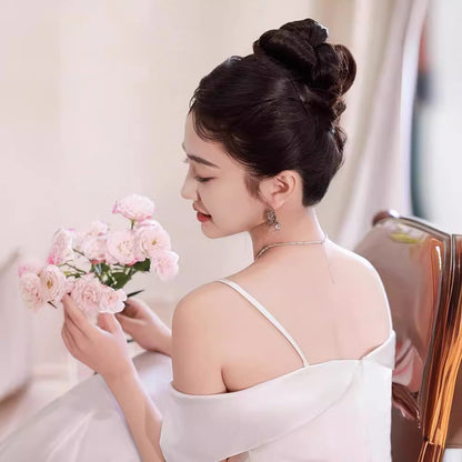 2025 White evening dress  new high-end engagement temperament fairy dress coming of age light luxury niche graduation