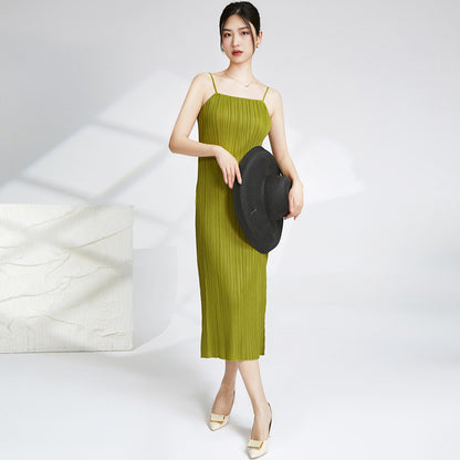 2025 suspender skirt design pleated dress women's summer new elegant temperament split-ended long dress