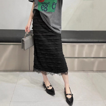 2025 Spring , fashionable pleated hem lace stitching slim versatile skirt