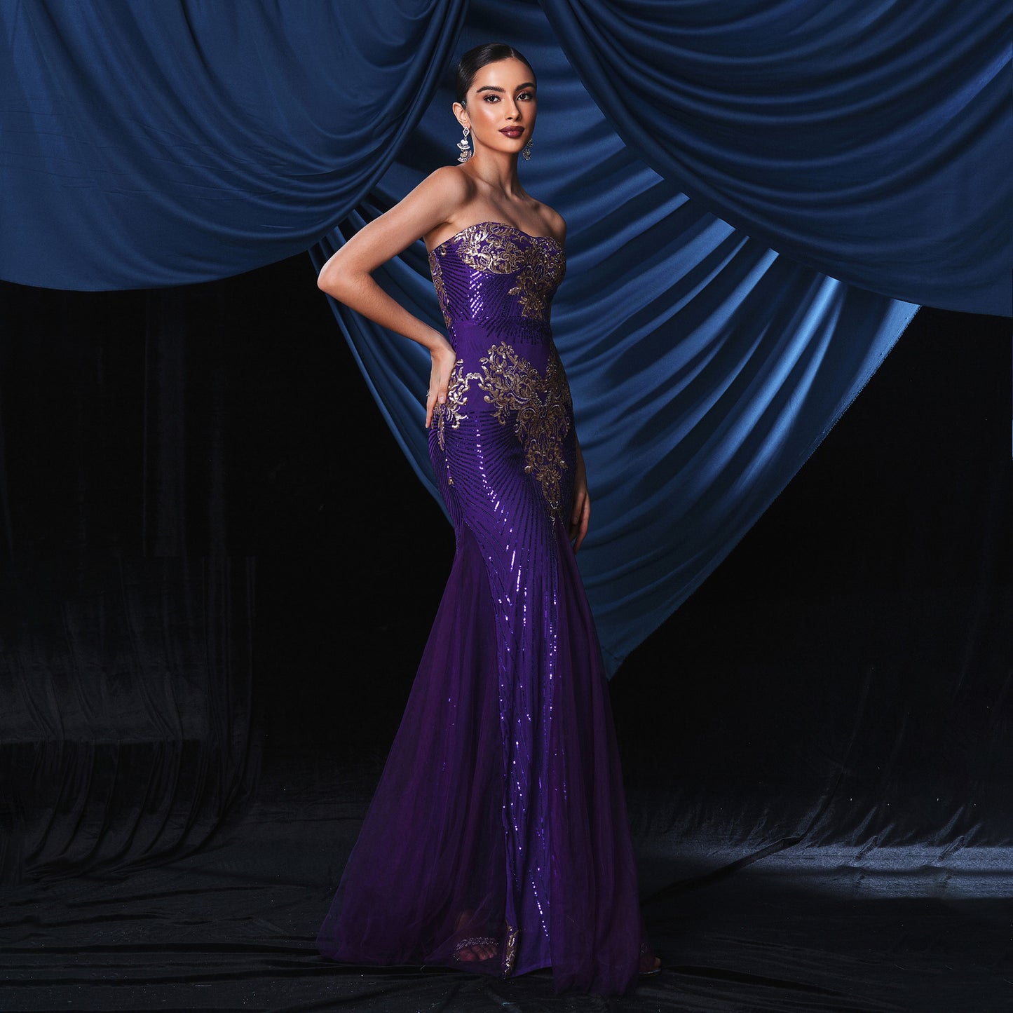 2025 sleeveless temperament one-word collar sexy chest wrap long sequined banquet evening dress bridesmaid dress dress
