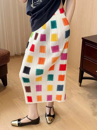 2025 Folded skirt women's hip skirt summer new Xiaohongshu hot sale retro Mizhai straight skirt