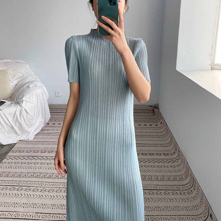 2025 Summer new pleated dress clothes femininity age reduction large size thin long solid color pleated skirt