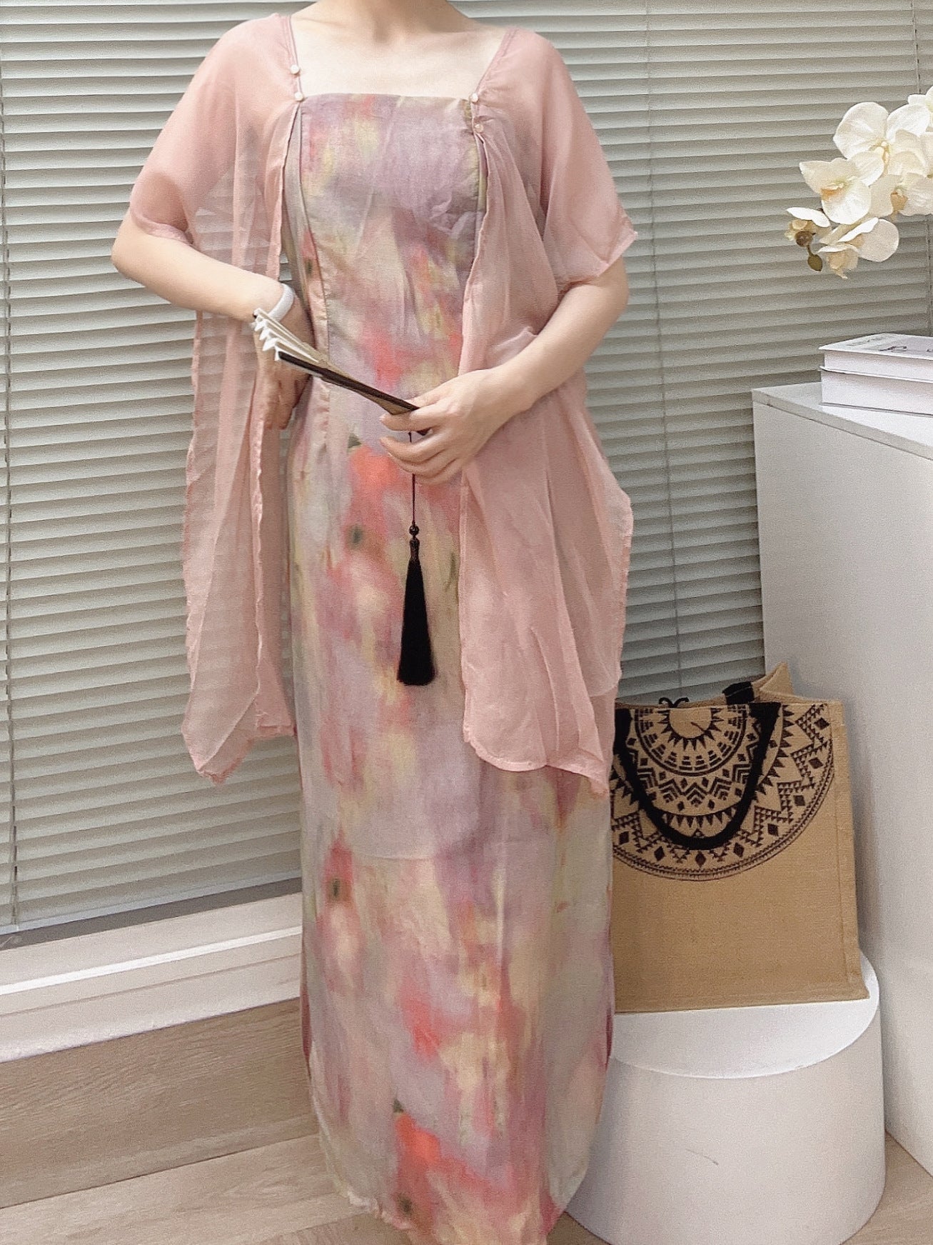 2025 New Chinese oil painting fake two-piece dress women's summer popular new chic shawl medium and long split skirt