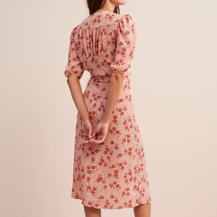 2025 Green  silk coffee break dress  summer dress women's V-neck bubble sleeve skirt mulberry silk dress