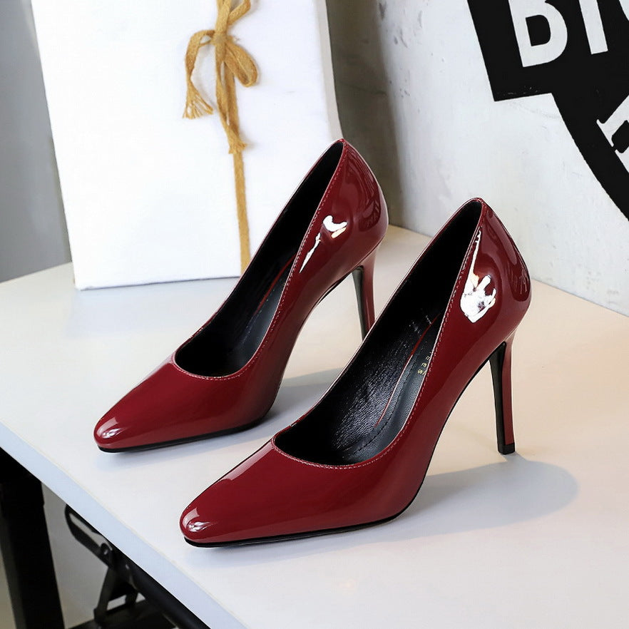 2025 8317 high-end banquet pointed high heels simple and fashionable patent leather glossy single shoes fashion shallow temperament women's shoes