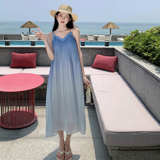 2025 Seaside vacation suspender dress niche design super good-looking gradual change  gentle wind chic beautiful fairy dress