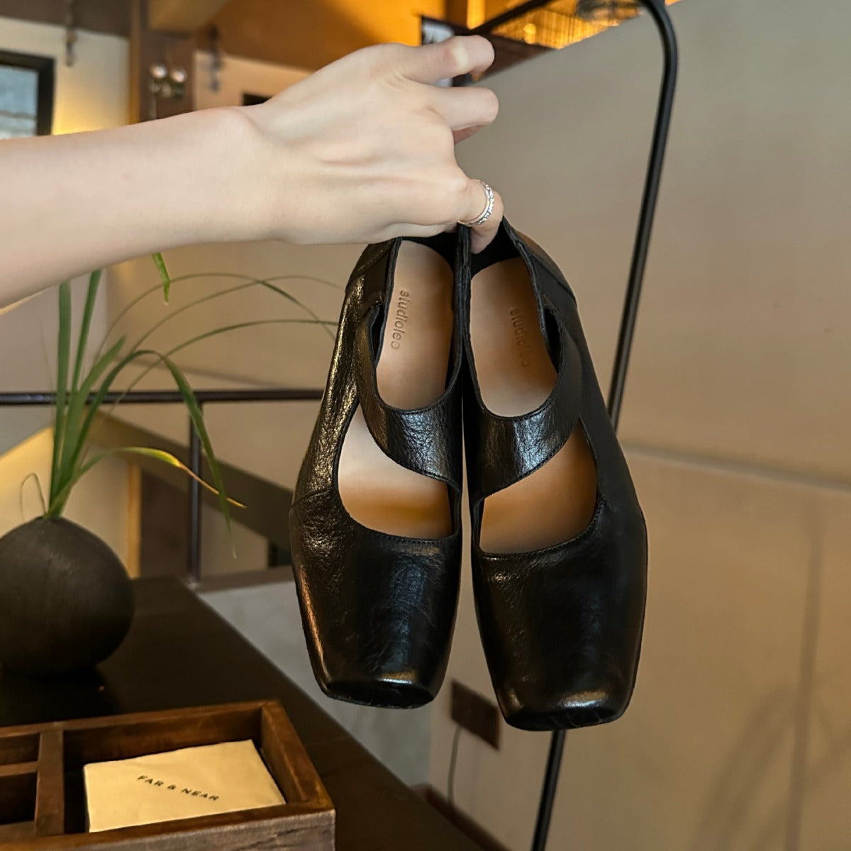 2025 Cowhide version~ Grape mother same shoes high-end texture dark wind square head thick heel Mary Jane shoes single shoes women's autumn