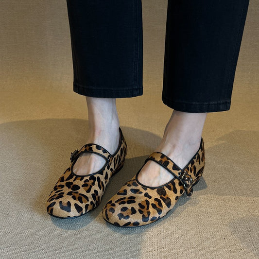 2025 Sheepskin version~ 2025 new niche leopard print one-word with shallow mouth single shoes women's flat Mary Jane women's shoes
