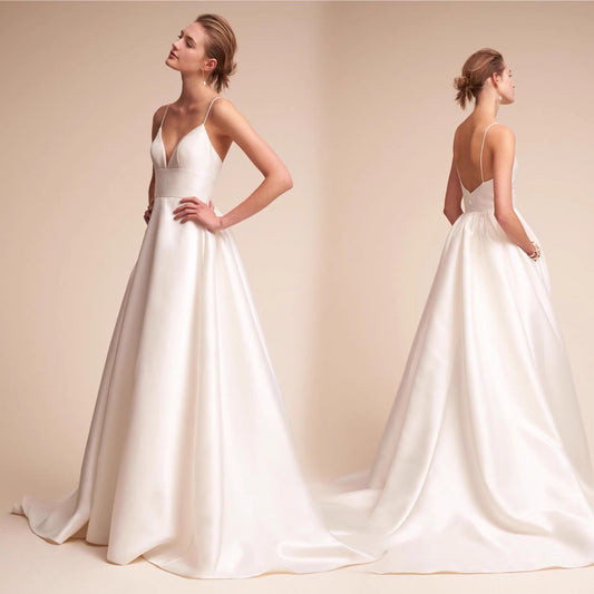 2025 Travel photography light wedding dress  new V-shaped suspender satin wedding dress simple trailing bride toasting dress art photo