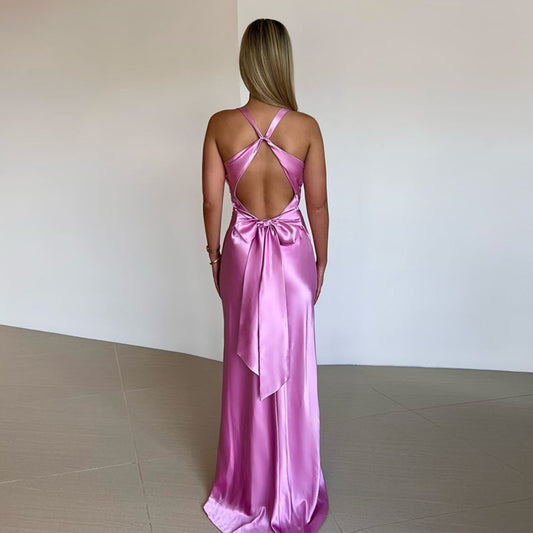 2025 New ins hot sales of new models, fashionable and sexy V-neck strap backless dress slim satin dress