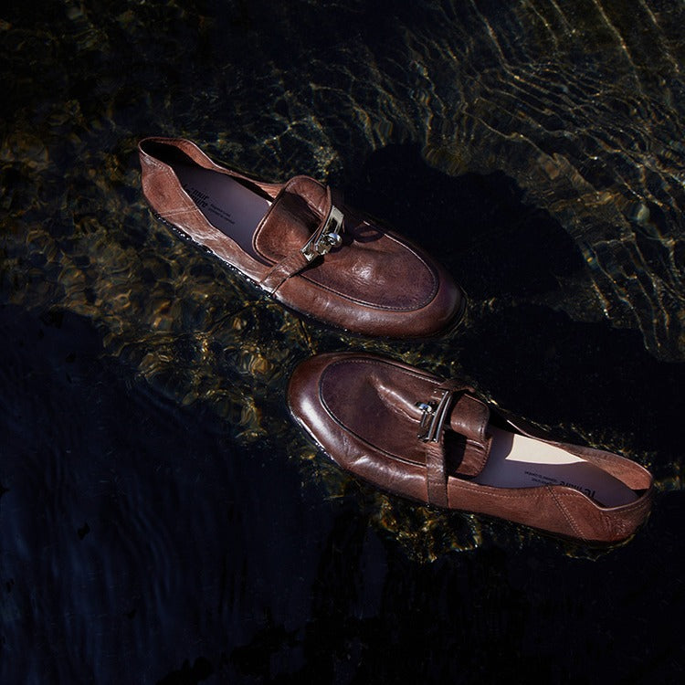 2025 Cowhide version~ New retro British style old washed horse leather horse seat buckle one pedal lazy loafers women's shoes