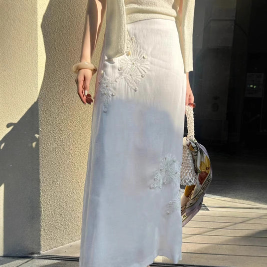2025 25 spring and summer glossy silk and hemp heavy industry embroidery shell high waist zipper long white hip skirt straight skirt