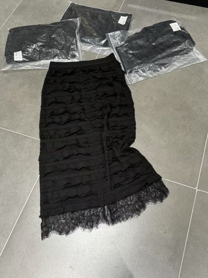 2025 Spring , fashionable pleated hem lace stitching slim versatile skirt