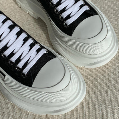 xakxx McQueen Canvas Platform White Shoes Autumn New Korean Style Versatile Muffin Sports Height Increasing Women's Casual Daddy Shoes