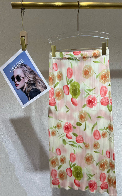 2025 Folded skirt women's hip skirt summer new Xiaohongshu hot sale retro Mizhai straight skirt