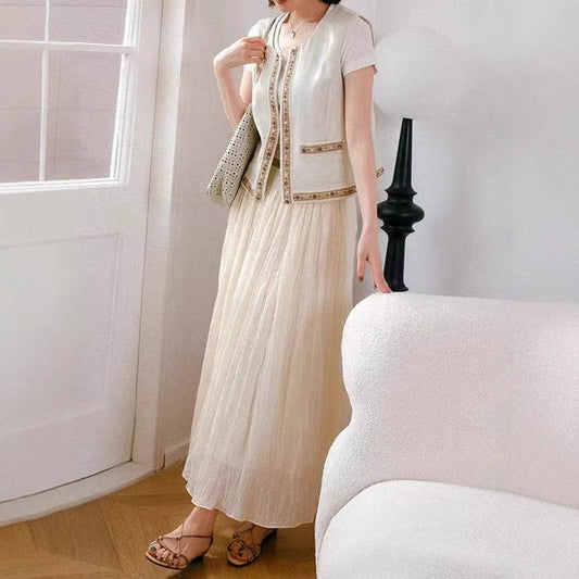 2025 Ethnic style vacation heavy industry bead weaving lace vest + natural pleated skirt set