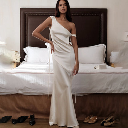 2025 New popular new women's clothing sexy shoulder sleeveless sexy elegant satin big halter strap dress