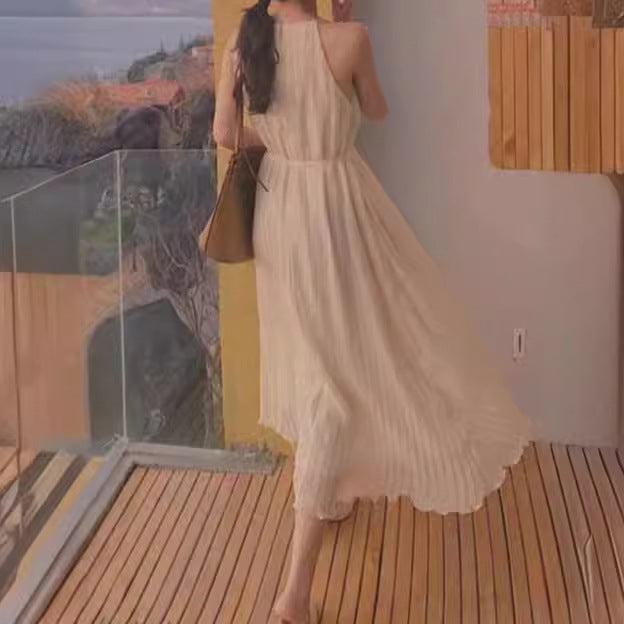2025 Spring and summer temperament  formal settings white dress popular women's new small skirt texture high sense