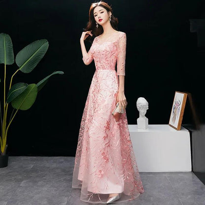 2025 Art test dress new temperament solo long high school student Chinese host performance evening dress embroidery