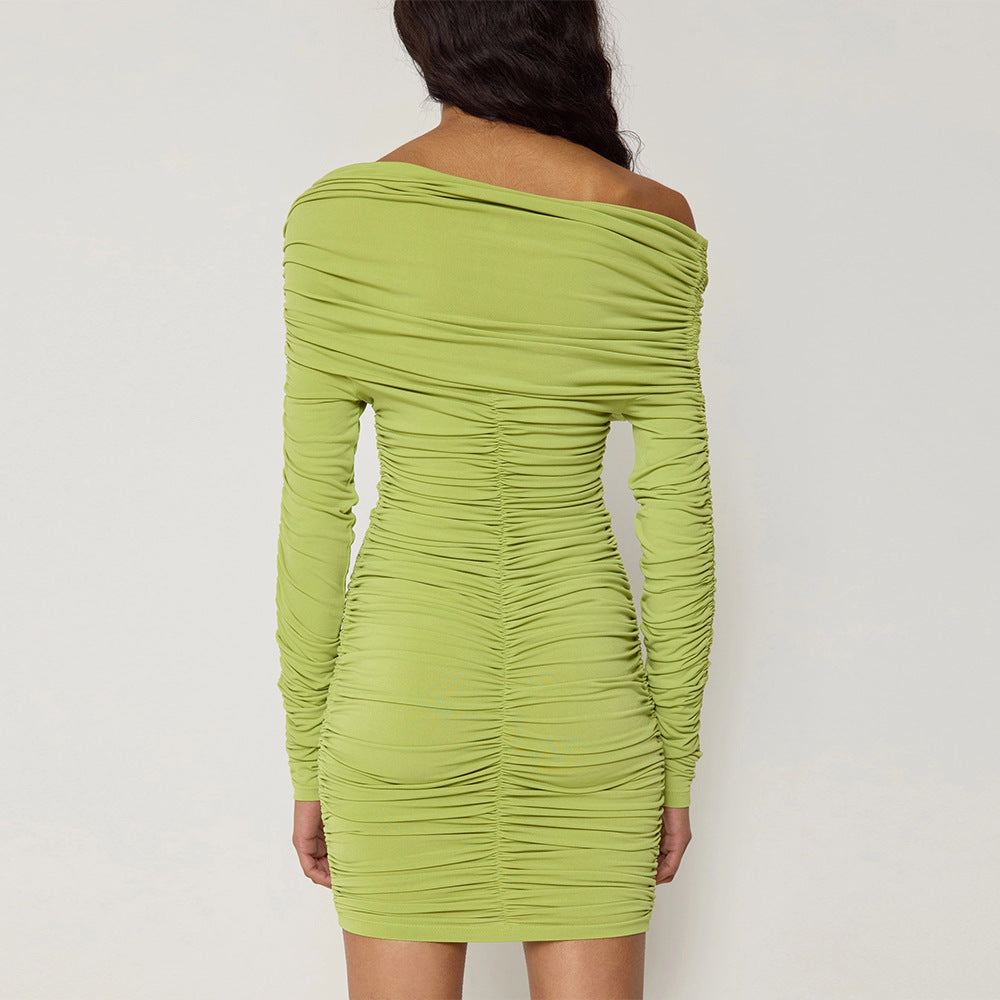 2025 New new women's clothing solid color slanted shoulder autumn and winter hip dress long sleeve pleated slim dress