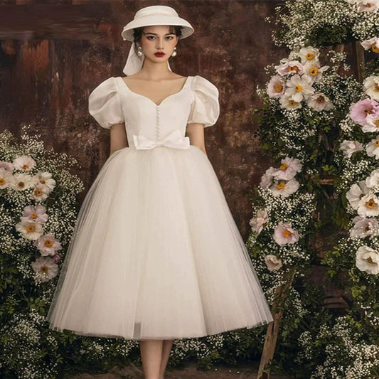 2025 White retro light wedding dress  new super fairy dream going out dress, thin temperament fluffy dress for women