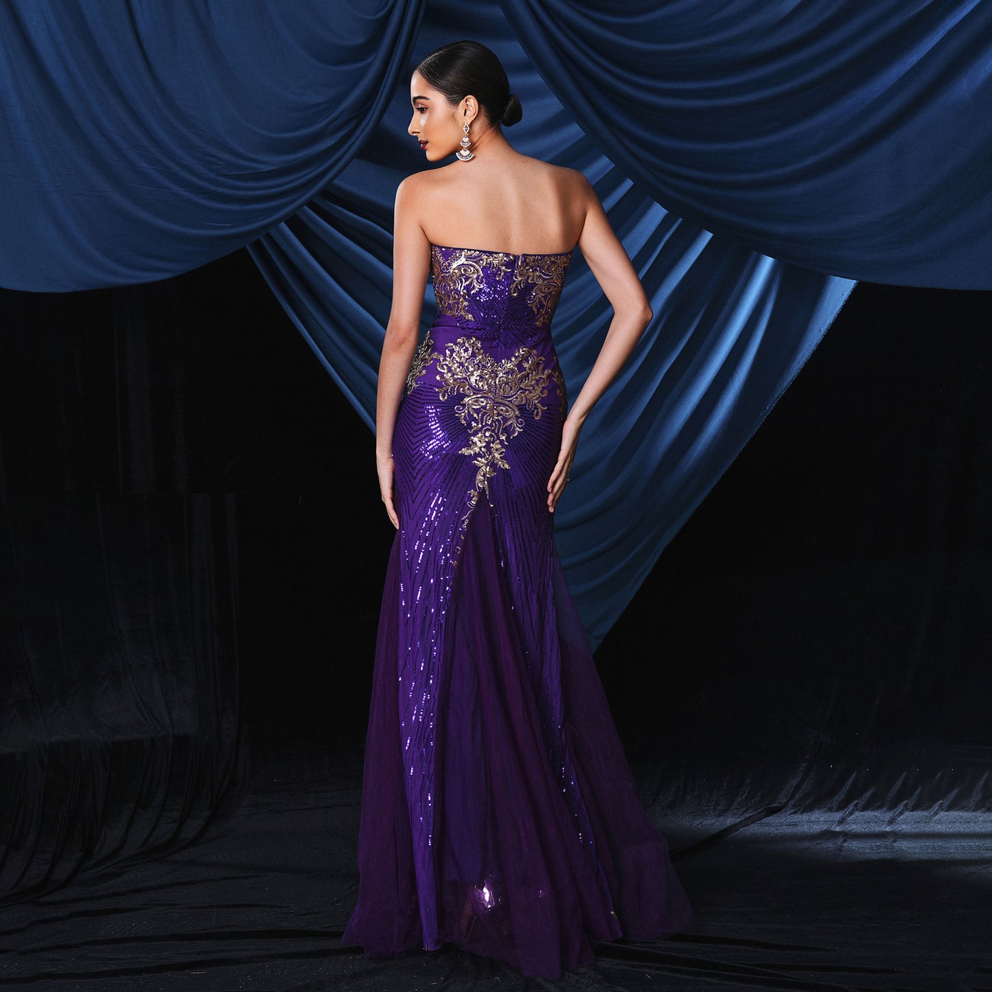 2025 sleeveless temperament one-word collar sexy chest wrap long sequined banquet evening dress bridesmaid dress dress