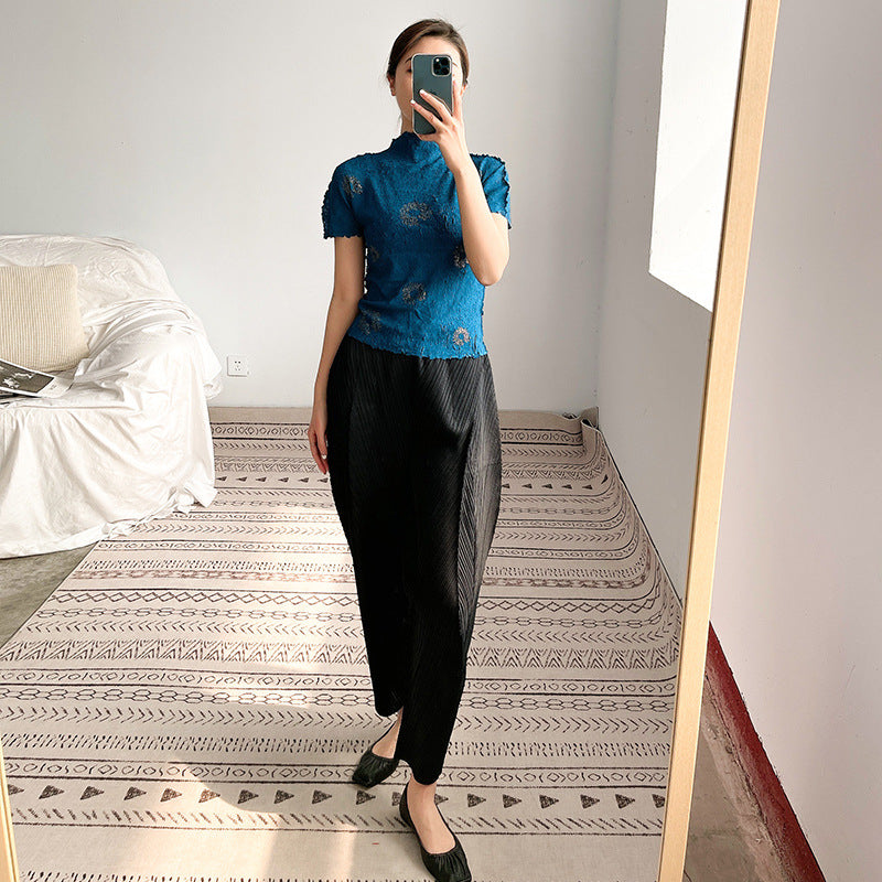 2025 pants dad pants women's pleated Harlan pants summer new loose grandma pants casual high-waisted nine-point pants look thin