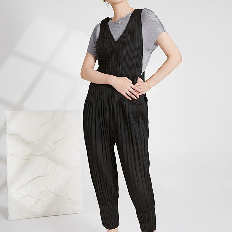2025 counter jumpsuit women's high-end fashion loose casual zipper spring and summer versatile pleated overalls Popular style
