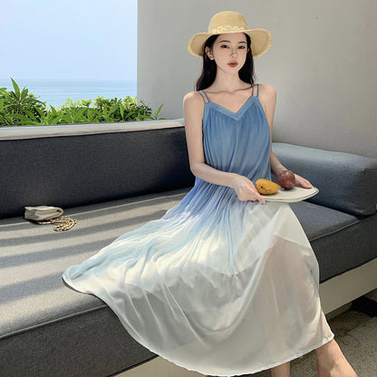 2025 Seaside vacation suspender dress niche design super good-looking gradual change  gentle wind chic beautiful fairy dress