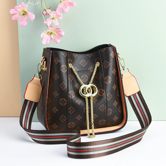 Bag women  new fashion high texture large capacity portable bucket bag versatile Internet celebrity shoulder messenger bag tide