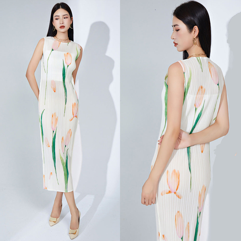 2025 Fashion high-end pleated skirt summer women's new long sleeveless printed straight versatile retro dress